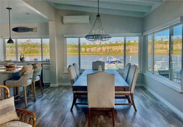 25 Saratoga, Newport Beach, CA 92660