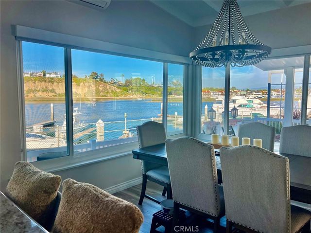 25 Saratoga, Newport Beach, CA 92660