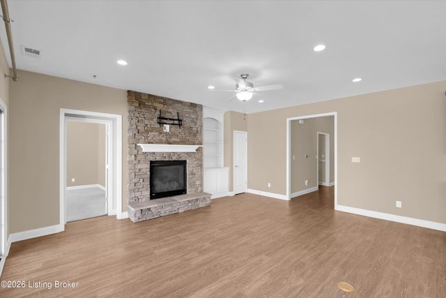 16907 Ascender Pass, Louisville, KY 40245
