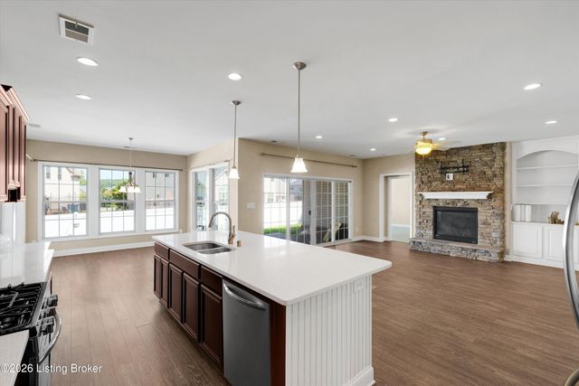 16907 Ascender Pass, Louisville, KY 40245