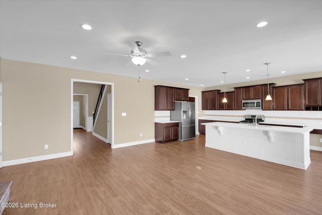 16907 Ascender Pass, Louisville, KY 40245