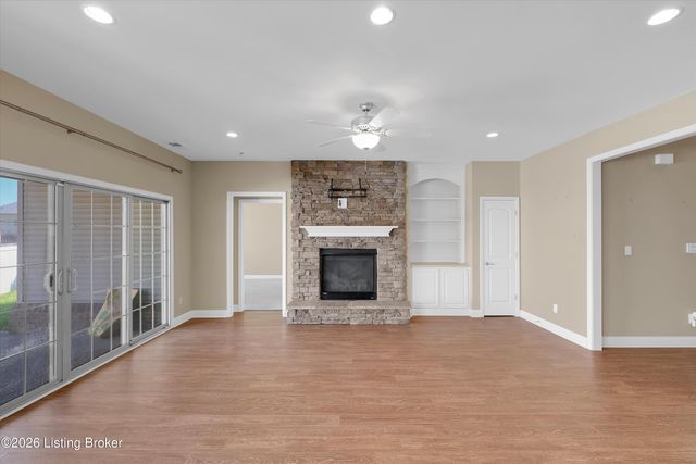 16907 Ascender Pass, Louisville, KY 40245