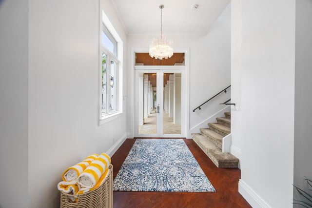 101 Holly Lane, Plantation, FL 33317