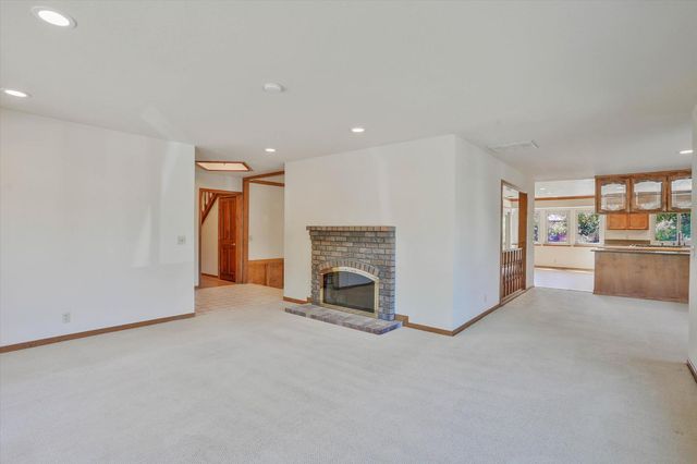 3029 Merrick San Way, Carmichael, CA 95608