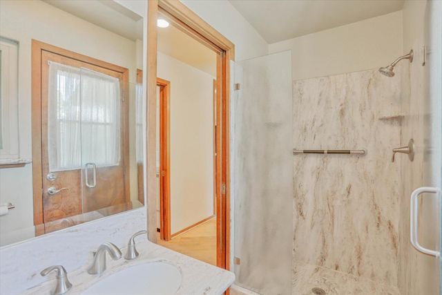 3029 Merrick San Way, Carmichael, CA 95608