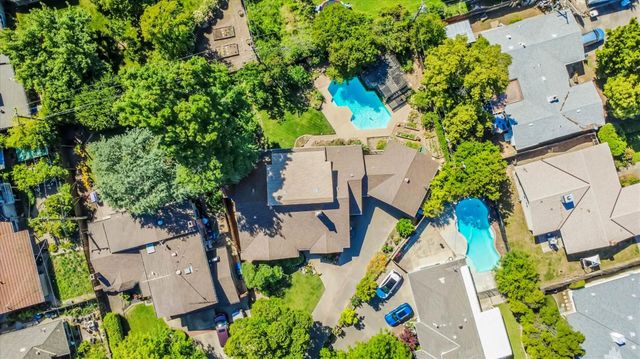 3029 Merrick San Way, Carmichael, CA 95608