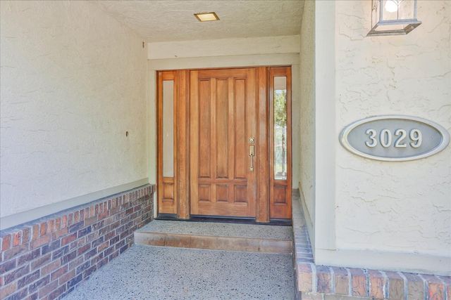 3029 Merrick San Way, Carmichael, CA 95608