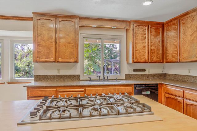 3029 Merrick San Way, Carmichael, CA 95608