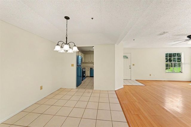 11805 SKYLAKE PLACE C, Tampa, FL 33617
