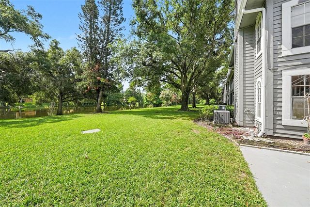 11805 SKYLAKE PLACE C, Tampa, FL 33617