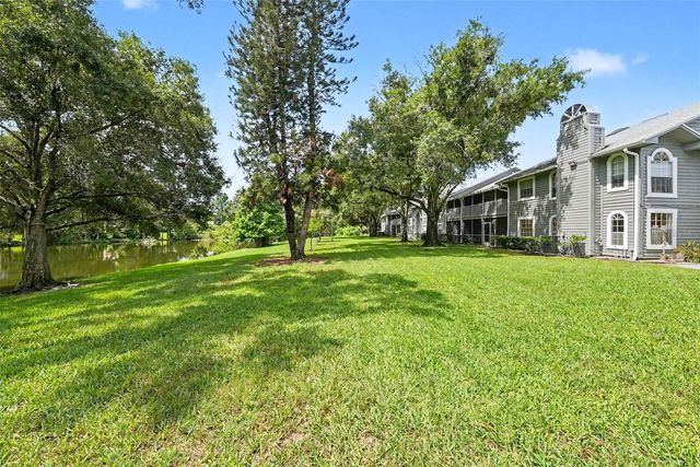11805 SKYLAKE PLACE C, Tampa, FL 33617