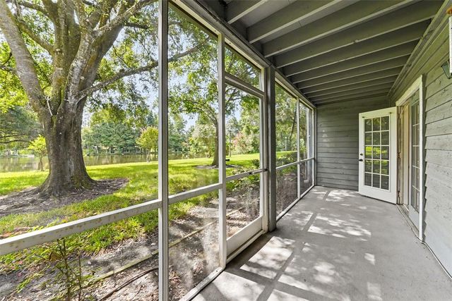 11805 SKYLAKE PLACE C, Tampa, FL 33617