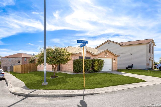 11202 Dublin Woods, San Antonio, TX 78254