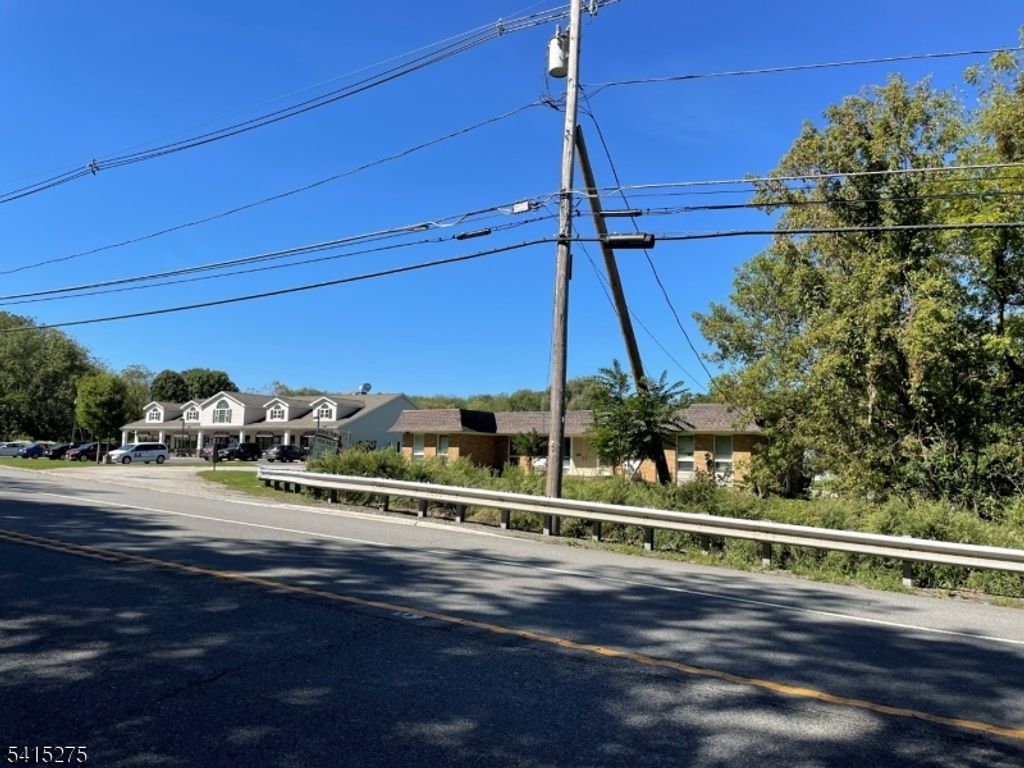 3333 State Rt 94, Hardyston Twp., NJ 07419 — exterior
