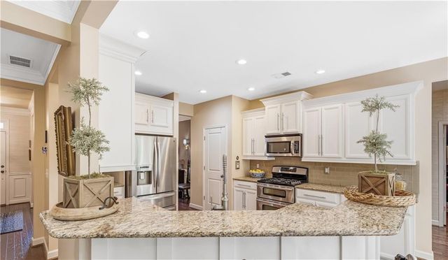 990 Sandtown Place Drive SW, Marietta, GA 30064