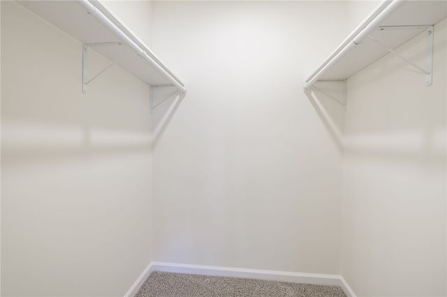 82 Camberley Pl, Penfield, NY 14526