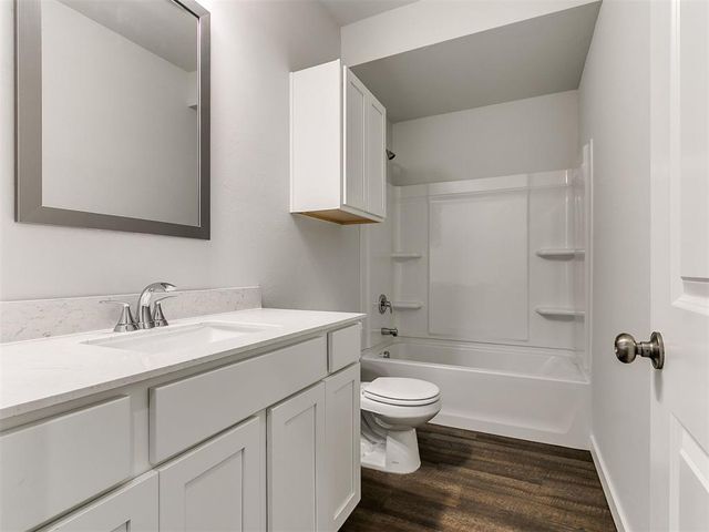 12974 Mannington Road, Edmond, OK 73025