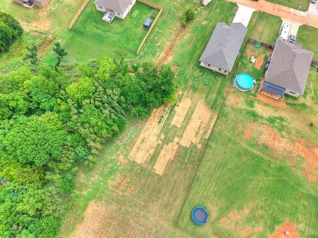 12974 Mannington Road, Edmond, OK 73025