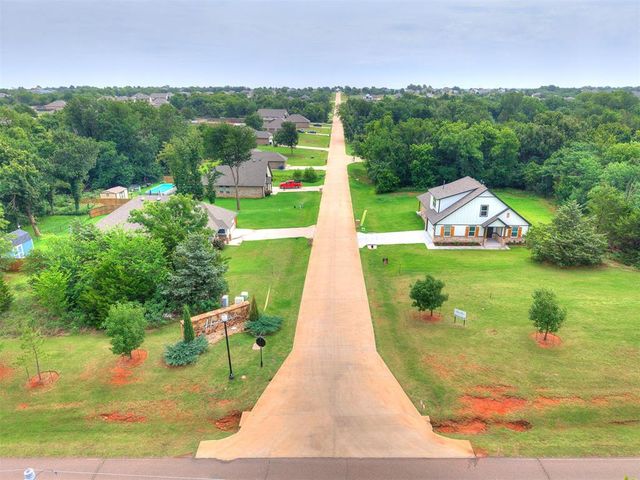 12974 Mannington Road, Edmond, OK 73025
