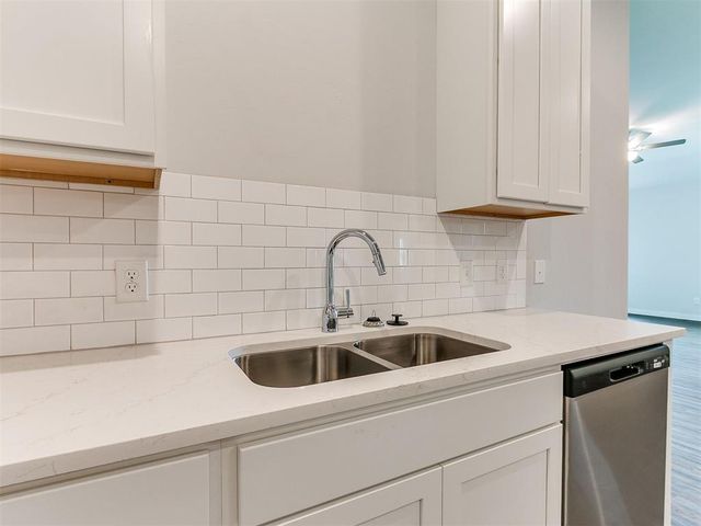 12974 Mannington Road, Edmond, OK 73025