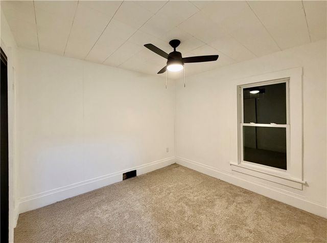 2207 7th Avenue Rear, Beaver Falls, PA 15010