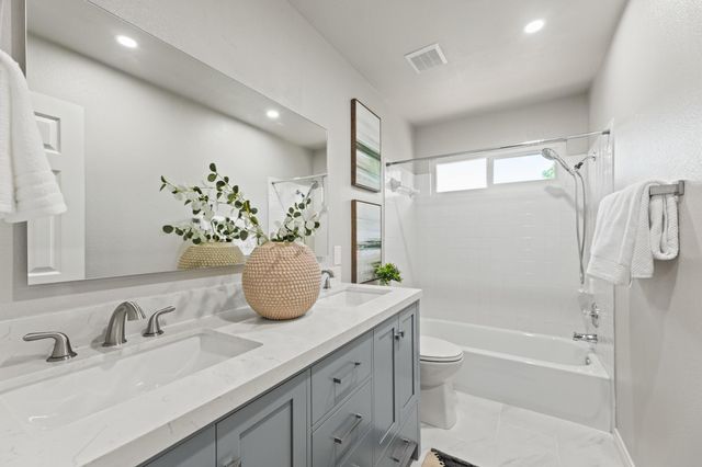 3401 Jordan CV, Leander, TX 78641
