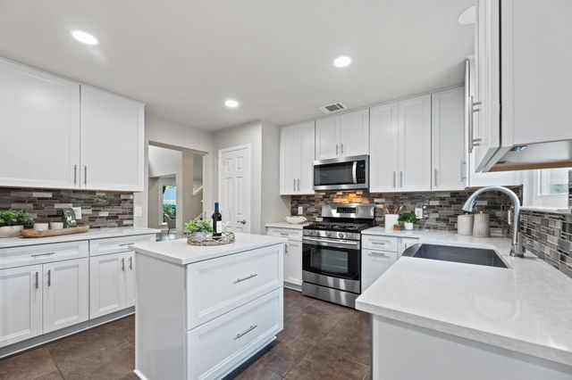 3401 Jordan CV, Leander, TX 78641