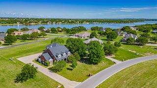 1905 Yucatan Drive, Granbury, TX 76048