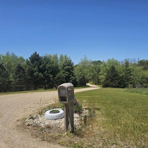E13848 Dan Mar Court, Merrimac, WI 53561