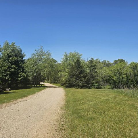 E13848 Dan Mar Court, Merrimac, WI 53561