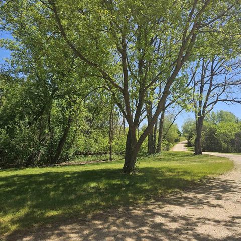 E13848 Dan Mar Court, Merrimac, WI 53561