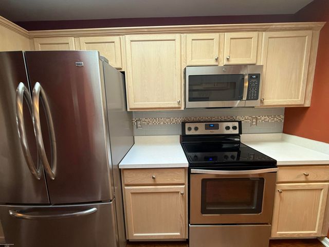 48607 Sugar Bush Court, Shelby Twp, MI 48315