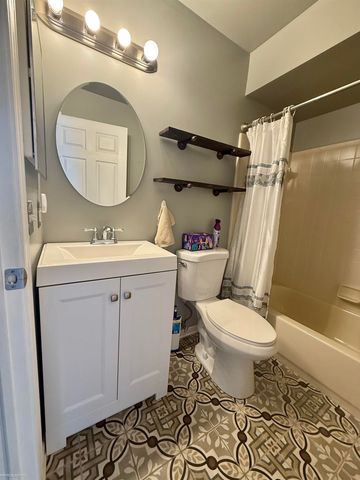 48607 Sugar Bush Court, Shelby Twp, MI 48315