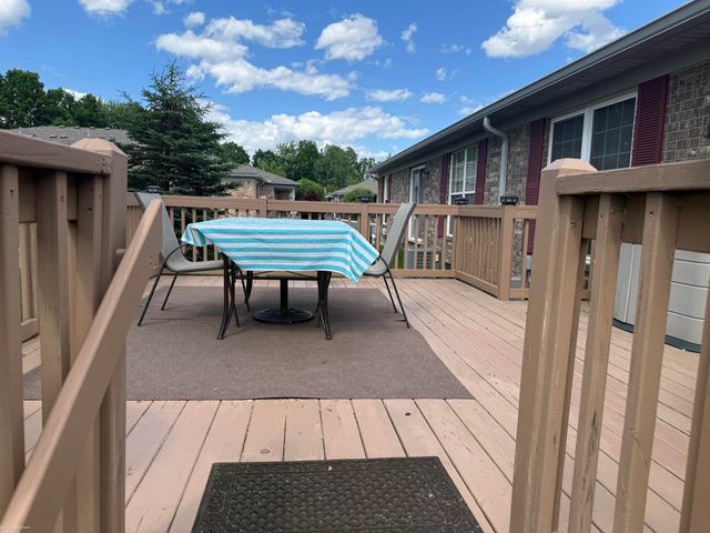 48607 Sugar Bush Court, Shelby Twp, MI 48315
