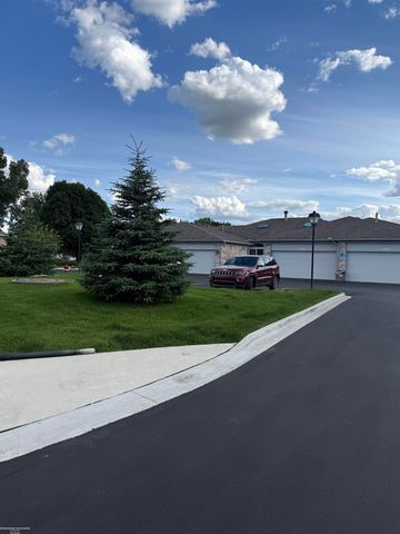 48607 Sugar Bush Court, Shelby Twp, MI 48315
