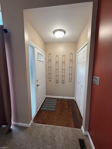 48607 Sugar Bush Court, Shelby Twp, MI 48315