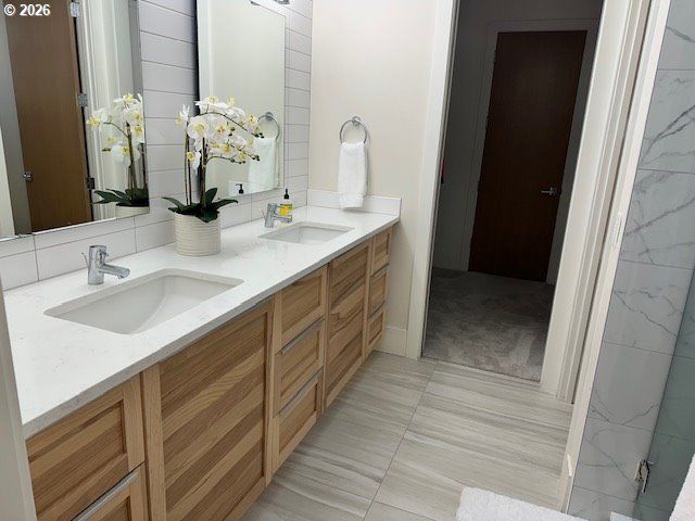 13841 PROVINCIAL HILL Dr, Lake Oswego, OR 97035