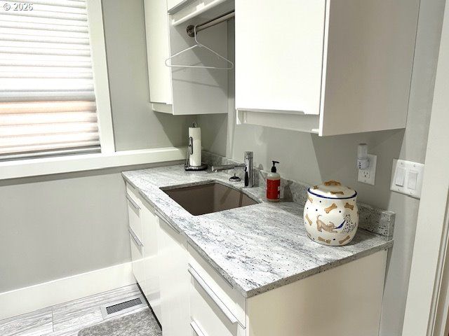 13841 PROVINCIAL HILL Dr, Lake Oswego, OR 97035