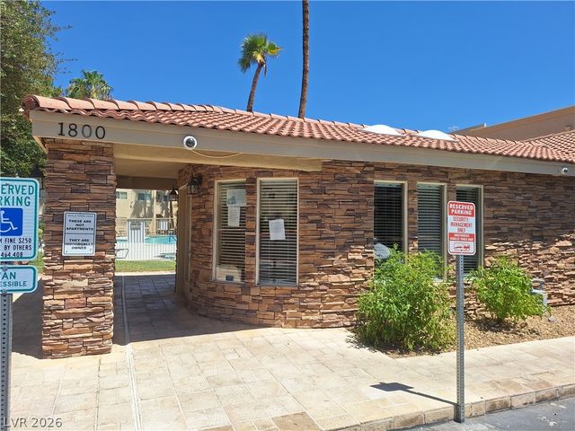 1802 North Decatur Boulevard 203, Las Vegas, NV 89108