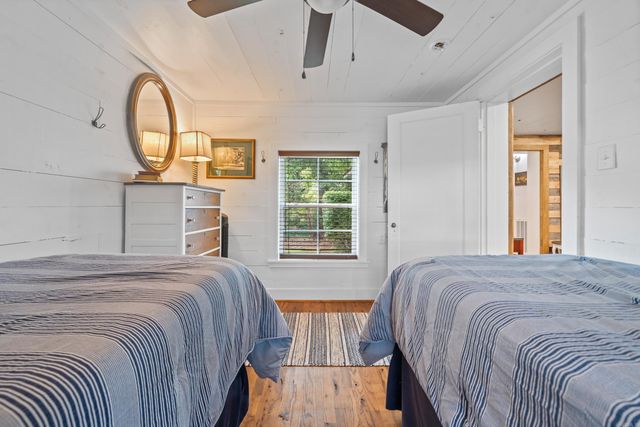 1061 Burchwood Bay Road, Hot Springs, AR 71913