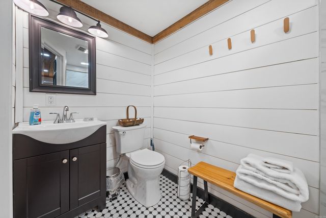 1061 Burchwood Bay Road, Hot Springs, AR 71913