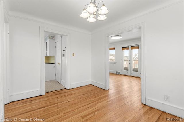 6559 Barrie Street, Dearborn, MI 48126