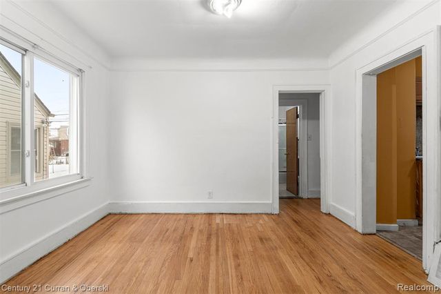 6559 Barrie Street, Dearborn, MI 48126