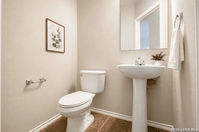 10719 MATHOM LNDG, Universal City, TX 78148