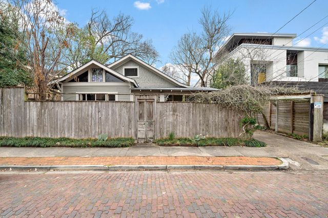 1517 Indiana Street, Houston, TX 77006