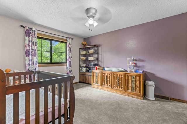 2101 26th Avenue S, Fargo, ND 58103