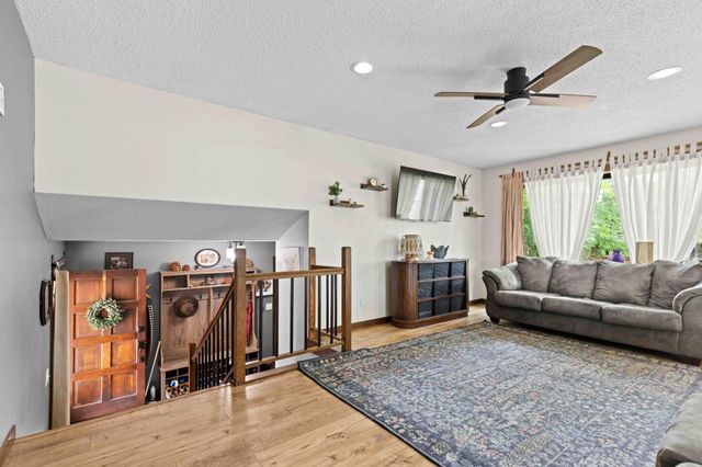 2101 26th Avenue S, Fargo, ND 58103