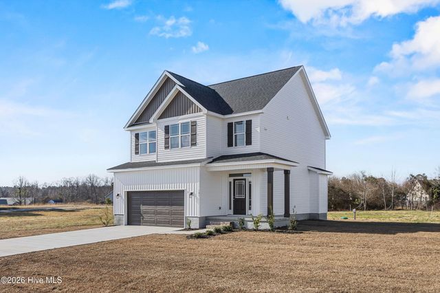 101 Dole Court, Richlands, NC 28574