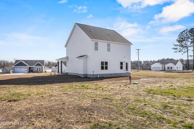 101 Dole Court, Richlands, NC 28574