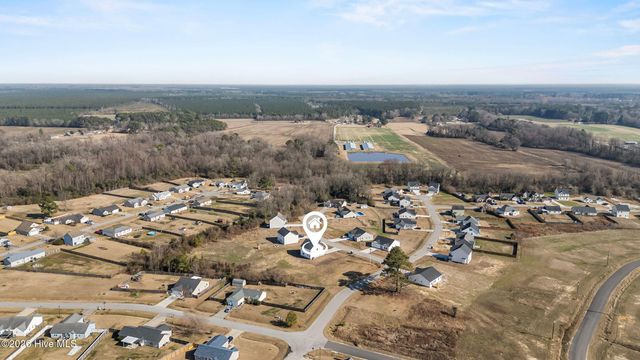 101 Dole Court, Richlands, NC 28574